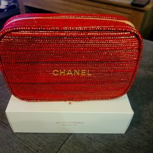 SOLD! Chanel beauty set mascara GO TO EXTREMES  holiday gift set